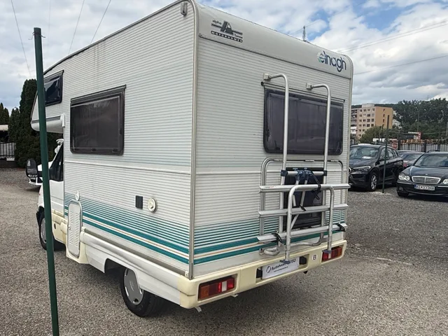 Ford Transit Camp 2.5D obytný príves – fotografia 6 z 15