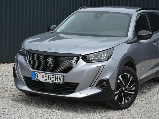 Peugeot 2008 1.5 BlueHDi Allure A/T – fotografia 2 z 15