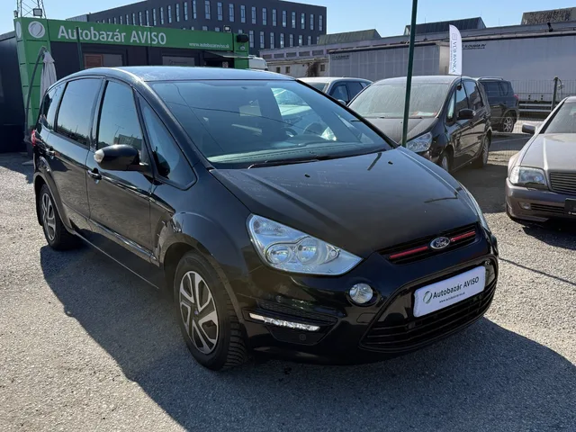 Ford S-Max 2.0 TDCi Titanium A/T – fotografia 3 z 15