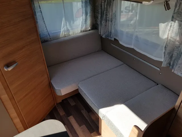 Weinsberg CaraOne 390 QD – fotografia 3 z 14